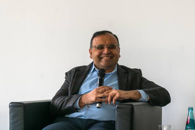 FRANKFURT AM MAIN, Germany - October 18 2023: Nihar Malaviya auf der 75. Frankfurter Buchmesse FRANKFURT AM MAIN, Germany - October 18 2023: Nihar Malaviya auf der Bühne auf der 75. Frankfurter Buchmesse Copyright: xZoonar.com MarkusxWissmannx 20944283