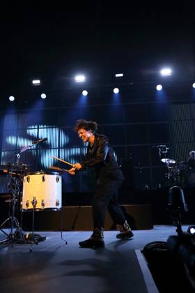 Frederik Fred Rabe from the band Giant Rooks at a concert in the Max Schmeling Halle in Berlin, February 23, 2024 Giant Rooks concert Berlin