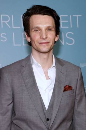 Sabin Tambrea at the premiere of the movie The Glory of Life at the Delphi Filmpalast Berlin, 06 03 2024 Foto:xA.xBuggex xFuturexImagex herrlichkeit_4309