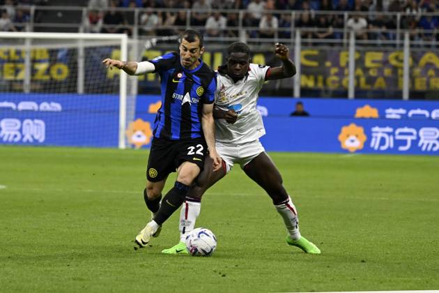 Photo IPP Paolo Bona Milan 14 04 2024 Serie A Football Championship season 2023 2024 match Inter Cagliari In the photo Henrikh Mkhitaryan and Zito Luvumbo Italy Photo Press Worldwide Copyright