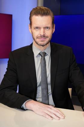 Florian Schroeder on the ARD talk show maischberger in Studio Berlin Adlershof Berlin, 23 04 2024 Foto:xT.xBartillax xFuturexImagex maischberger2304_4420