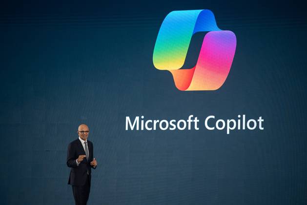 News Bilder des Tages May 1, 2024, Bangkok, Thailand: Satya Nadella, An executive chairman and CEO of Microsoft Corporation speaks during the Microsoft Build: AI Day event at the Queen Sirikit National Convention Center. Satya Nadella has announces that the Microsoft corporation has planned to invest of the first data center, the Cloud First platform and artificial intelligence (AI) in Thailand. Bangkok Thailand - ZUMAs197 20240501_aaa_s197_063 Copyright: xPeeraponxBoonyakiatx