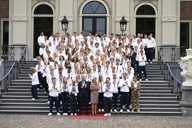 The Hague, The Netherlands, 2024 08 13 15 26 12 THE HAGUE, 13 08 2024, Huis ten Bosch PalaceKing Willem Alexander and Queen Maxima receive the Dutch medal winners of the 2024 Summer Olympics in Paris at Huis ten Bosch PalacePHOTO NLImage Patrick van Emst Credit NLImage Patrick van Emst Copyright: xx x