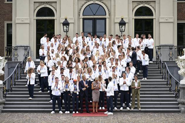The Hague, The Netherlands, 2024 08 13 15 26 13 THE HAGUE, 13 08 2024, Huis ten Bosch PalaceKing Willem Alexander and Queen Maxima receive the Dutch medal winners of the 2024 Summer Olympics in Paris at Huis ten Bosch PalacePHOTO NLImage Patrick van Emst Credit NLImage Patrick van Emst Copyright: xx x