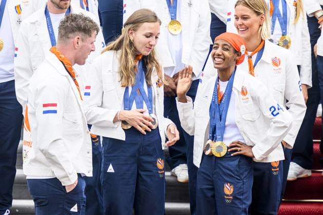 The Hague, The Netherlands, 2024 08 13 15 29 31 THE HAGUE, 13 08 2024, Huis ten Bosch PalaceKing Willem Alexander and Queen Maxima receive the Dutch medal winners of the 2024 Summer Olympics in Paris at Huis ten Bosch PalacePHOTO NLImage Patrick van EmstIn the photo Harrie Lavreysen, Sifan Hassan, Sharon van Rouwendaal and Femke Bol Credit NL Image Patrick van Emst Copyright: xx x