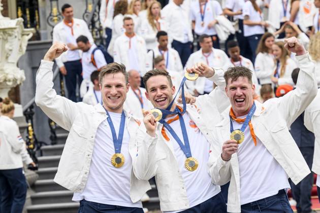 The Hague, The Netherlands, 2024 08 13 15 34 24 THE HAGUE, 13 08 2024, Huis ten Bosch PalaceKing Willem Alexander and Queen Maxima receive the Dutch medal winners of the 2024 Summer Olympics in Paris at Huis ten Bosch PalacePHOTO NLImage Patrick van EmstIn the photo Jeffrey Hoogland, Harrie Lavreysen and Roy van den Berg Credit NL Image Patrick van Emst Copyright: xx x