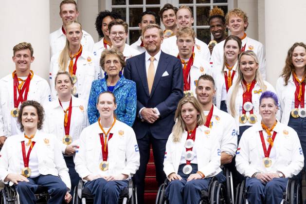 Den Haag, The Netherlands, 2024-09-10 15:43:33 THE HAGUE, 10-09-2024, Noordeinde Palace King Willem Alexander and Princess Margriet of the Netherlands will receive the Dutch medal winners of the 2024 Summer Paralympic Games in Paris at Noordeinde Palace in The Hague on Tuesday afternoon, September 10. PHOTO: NLBeeld Patrick van Emst Credit: NL Beeld Patrick van Emst  Copyright: xx x
