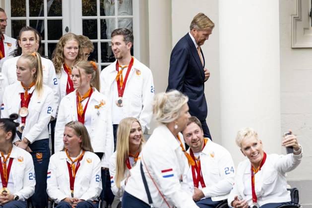 Den Haag, The Netherlands, 2024-09-10 15:42:13 THE HAGUE, 10-09-2024, Noordeinde Palace King Willem Alexander and Princess Margriet of the Netherlands will receive the Dutch medal winners of the 2024 Summer Paralympic Games in Paris at Noordeinde Palace in The Hague on Tuesday afternoon, September 10. PHOTO: NLBeeld Patrick van Emst Credit: NL Beeld Patrick van Emst  Copyright: xx x