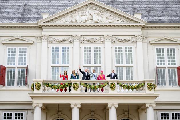 Den Haag, The Netherlands, 2024-09-17 14:17:50 THE HAGUE, 17-09-2024, Noordeinde PalaceKing Willem Alexander and Queen Maxima with Princess Amalia and Princess Alexia and Prince Constantijn with Princess Laurentien during Princess Day on the balcony of Noordeinde Palace PHOTO: NL Beeld Patrick van Emst Credit: NL Beeld Patrick van Emst  Copyright: xx x