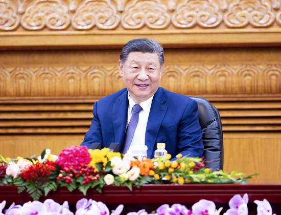 (241011) -- BEIJING, Oct. 11, 2024 -- Chinese President Xi Jinping meets with foreign guests attending the China International Friendship Conference and conference marking the 70th founding anniversary of the Chinese People s Association for Friendship with Foreign Countries at the Great Hall of the People in Beijing, capital of China, Oct. 11, 2024. ) CHINA-BEIJING-XI JINPING-CHINA INTERNATIONAL FRIENDSHIP CONFERENCE-FOREIGN GUESTS-MEETING (CN) HuangxJingwen