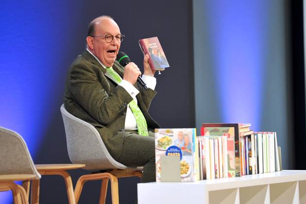 Frankfurt Book Fair 2024 Literary critic Denis Scheck on 17 10 2024 at the Frankfurt Book Fair 20241017MWI010090