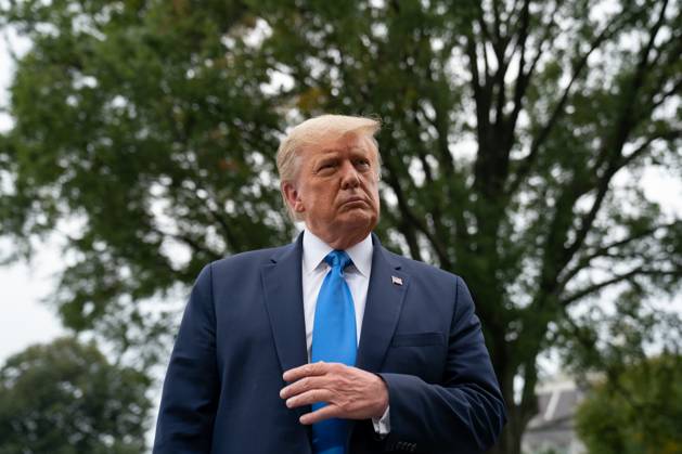President Donald Trump Speaks to Members of the Media United States President Donald J. Trump speaks to members of the media on the South Lawn of the White House before boarding Marine One in Washington, D.C., U.S., on Thursday, September 24, 2020. Photographer: Erin Scott Bloomberg Credit: Erin Scott Pool via CNP AdMedia Washington District of Columbia United States of America EDITORIAL USE ONLY Copyright: xx 09242020-ES-Trump-417 CNP AdMediax admphotostwo720069
