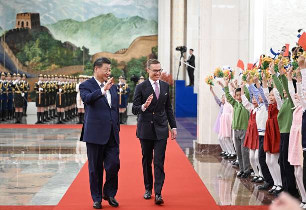 (241029) -- BEIJING, Oct. 29, 2024 -- Chinese President Xi Jinping holds a welcoming ceremony for Finnish President Alexander Stubb, who is on a state visit to China, in the Northern Hall of the Great Hall of the People prior to their talks in Beijing, capital of China, Oct. 29, 2024. Xi held talks with Stubb in Beijing on Tuesday. ) CHINA-BEIJING-XI JINPING-FINNISH PRESIDENT-TALKS (CN) XiexHuanchi