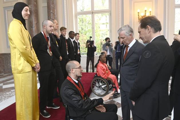 King Philippe and Queen Mathilde receive the Belgian athletes of 2024 BRUSSELS, BELGIUM - NOVEMBER 07 : Jean Michel Saive (COIB-BOIC) & Tim Celen (cycling) & Sarah Chaâri Taekwondo). King Philippe and Queen Mathilde receive the Belgian athletes who have particularly distinguished themselves in 2024 (Paris Olympic and Paralympic Games, European or world championship in an Olympic or Paralympic discipline) on November 7, 2024 in Brussels, Belgium, 07 11 2024 Brussels Belgium Copyright: xDidierxLebrunx
