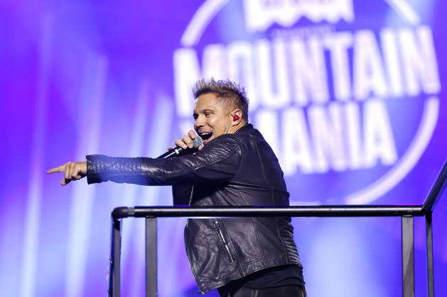 Musician Matty Valentino at the party hit event Mountain Mania, the biggest apres ski party since the invention of winter in the Lanxess Arena Cologne, 08 11 2024 NRW Germany Copyright: xChristophxHardtx
