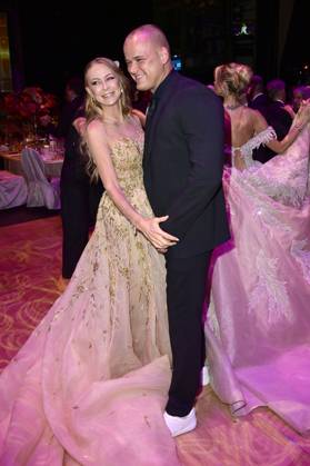 Jenny Elvers with son Paul Jolig at the 29 Leipzig Opera Ball 2024 at the Leipzig Opera Leipzig, 08 11 2024 Foto:xF.xKernx xFuturexImagex opernball_4293