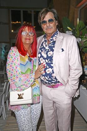 Jörg Draeger with wife Petra Draeger at the premiere of the TV reality format Promis unter Palmen at BeachMitte Berlin, 10 02 2025 Foto:xN.xKubelkax xFuturexImagex palmen_5276