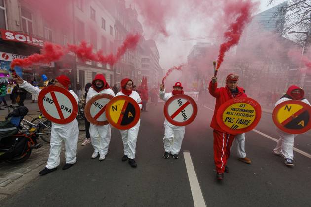 Protesters pictured during a national demonstration against the new government declaration, organized by the three national trade unions, Thursday 13 February 2025 in Brussels. NICOLASxMAETERLINCK 112369181