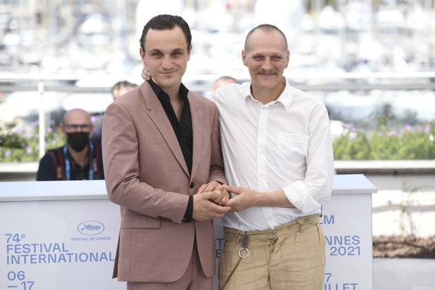 Franz Rogowski, Georg Friedrich AT The photocall of The Film Great Freedom Great Freedom during The 74th Festival de Cannes Cannes Film Festival in The Palais you Festival ON The Croisette in Cannes, France, 09 June 2021 Cotes D Azur France France
