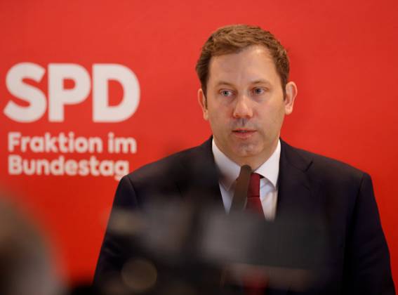 Lars Klingbeil, SPD party leader and new leader of the SPD parliamentary group in the Bundestag, Germany, Berlin, Reichstag, SPD parliamentary group in the Bundestag