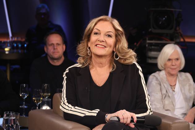 Bettina Tietjen hosts the NDR Talk Show, photo session on 7 3 2025 before the broadcast on the 3 program of NDR television, Hamburg Lokstedt television studio