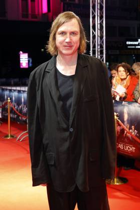 Lars Eidinger at the premiere of the movie Das Licht The Light at the Lichtburg Essen, 12 03 2025 Foto:xT.xSchröerx xFuturexImagex licht_5317