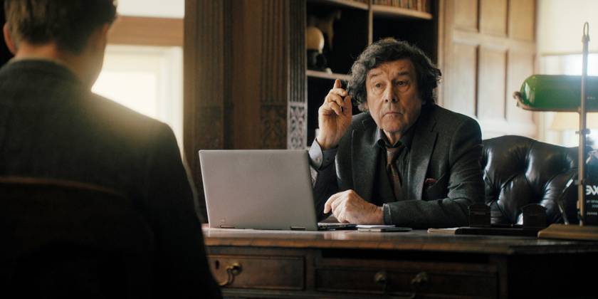 Stephen Rea USA, Stephen Rea in (C) Apple+ TV, Prime Suspect (TV) (2025) Plot: A post-graduate maths student is looking for a pattern in prime numbers but it is a dangerous path. Creator:Seve Thompson LMK106-250325-006 Supplied by LMKMEDIA. Editorial Only. Landmark Media is not the copyright owner of these Film or TV stills but provides a service only for recognised Media outlets. 