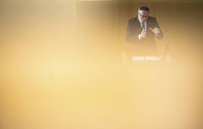 8 THURINGIAN STATE PARLIAMENT 17 PLENARY SESSION FOR EDITORIAL PURPOSES ONLY EDITORIAL USE ONLY p 15 05 2025 Erfurt Thuringian State Parliament 8 Election Period 17 Plenary Session photo Prime Minister Mario Voigt CDU during his government statement Germany Thuringia Erfurt Copyright SaschaxFromm Copyright: SaschaxFromm doc80n9c640qp4uyseu9mc ,EDITORIAL USE ONLY Copyright: SaschaxFromm
