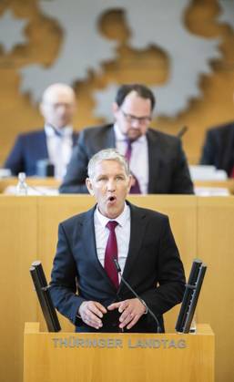 8 THURINGIAN STATE PARLIAMENT 17 PLENARY SESSION FOR EDITORIAL PURPOSES ONLY EDITORIAL USE ONLY p 15 05 2025 Erfurt Thuringian State Parliament 8 Election Period 17 Plenary Session photo Björn Höcke AfD , parliamentary party leader during his speech on the government declaration Germany Thuringia Erfurt Copyright SaschaxFromm Copyright: SaschaxFromm doc80n9d3zffsg8ivc5brv ,EDITORIAL USE ONLY Copyright: SaschaxFromm