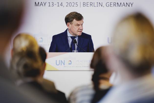 Johann Wadephul CDU , Federal Foreign Minister, photographed during a press conference on the UN Peacekeeping Ministerial 2025 Berlin, 14 05 2025 Photographed on behalf of the Federal Foreign Office Berlin Germany Copyright: xFlorianxGaertner AAx