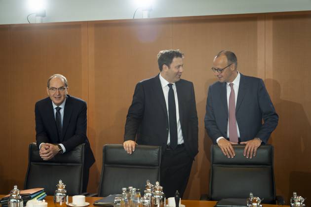 4 Cabinet meeting, Federal Government, Kick-off kick-off pictures, 4 Cabinet meeting, Federal Government, Federal Chancellor, Friedrich Merz Lars Klingbeil, BMF, Federal Minister of Finance, Vice Chancellor, SPD Alexander Dobrindt, BMI, Federal Minister of the Interior, CSU Berlin Berlin GER