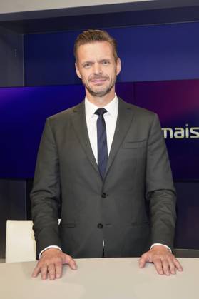 Florian Schroeder on the ARD talk show maischberger in Studio Berlin Adlershof Berlin, 03 06 2025 Foto:xT.xBartillax xFuturexImagex maischberger0306_5609