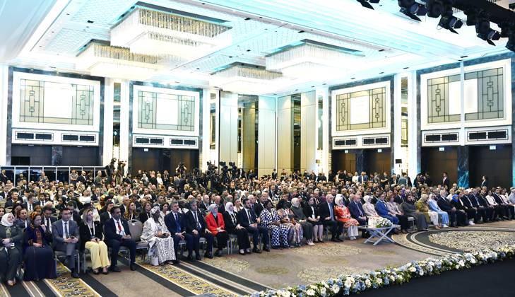 Turkish President Erdogan attends the International Family Forum??????? ISTANBUL, TURKIYE - MAY 23: (----EDITORIAL USE ONLY - MANDATORY CREDIT - TURKISH PRESIDENCY MUSTAFA OZTARTAN HANDOUT - NO MARKETING NO ADVERTISING CAMPAIGNS - DISTRIBUTED AS A SERVICE TO CLIENTS----) Turkish President Recep Tayyip Erdogan and his wife Emine Erdogan attend the International Family Forum in Istanbul, Turkiye on May 23, 2025. Istanbul Turkey. Editorial use only. Please get in touch for any other usage. Copyright: x2025xAnadoluxTurxPresidencyx xMustafaxOztartanx