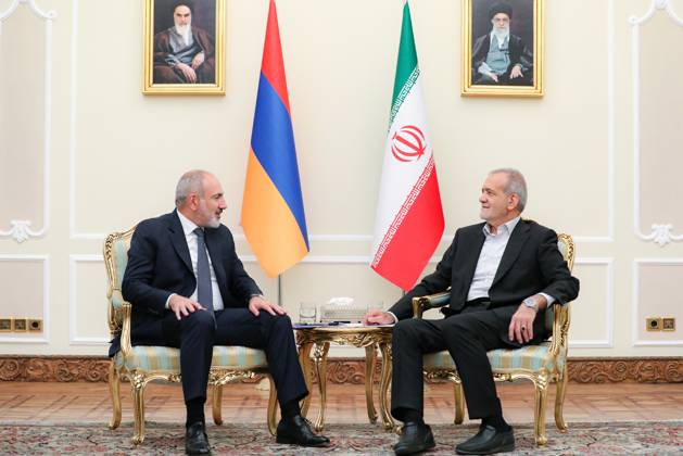 Masoud Pezeshkian - Nikol Pashinyan meeting in Tehran TEHRAN, IRAN - JULY 30: (----EDITORIAL USE ONLY - MANDATORY CREDIT - IRANIAN PRESIDENCY HANDOUT - NO MARKETING NO ADVERTISING CAMPAIGNS - DISTRIBUTED AS A SERVICE TO CLIENTS----) Iranian newly-elected President Masoud Pezeshkian meets Armenian Prime Minister Nikol Pashinyan in Tehran, Iran on July 30, 2024. Tahran Iran. Editorial use only. Please get in touch for any other usage. Copyright: x2025xAnadoluxIranianxPresidencyx