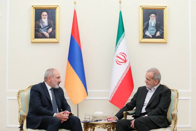 Masoud Pezeshkian - Nikol Pashinyan meeting in Tehran TEHRAN, IRAN - JULY 30: (----EDITORIAL USE ONLY - MANDATORY CREDIT - IRANIAN PRESIDENCY HANDOUT - NO MARKETING NO ADVERTISING CAMPAIGNS - DISTRIBUTED AS A SERVICE TO CLIENTS----) Iranian newly-elected President Masoud Pezeshkian meets Armenian Prime Minister Nikol Pashinyan in Tehran, Iran on July 30, 2024. Tahran Iran. Editorial use only. Please get in touch for any other usage. Copyright: x2025xAnadoluxIranianxPresidencyx