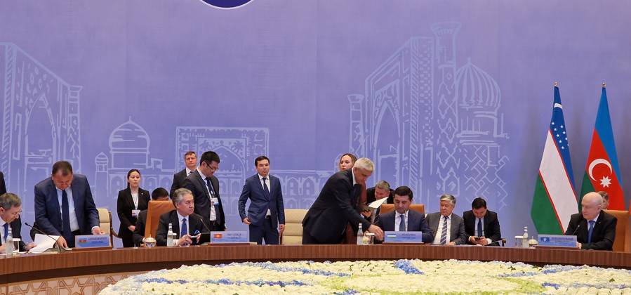 Commonwealth of Independent States summit in Samarkand, Uzbekistan TASHKENT, UZBEKISTAN - APRIL 14: A view from a hall during Foreign Ministers of the Commonwealth of Independent States summit at the Congress Center in Samarkand, Uzbekistan on April 14, 2023. Taskent Uzbekistan. Editorial use only. Please get in touch for any other usage. Copyright: x2025xAnadoluxBahtiyarxAbdülkerimovx