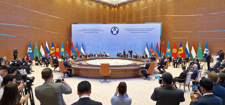 Commonwealth of Independent States summit in Samarkand, Uzbekistan TASHKENT, UZBEKISTAN - APRIL 14: A general view of hall during Foreign Ministers of the Commonwealth of Independent States summit at the Congress Center in Samarkand, Uzbekistan on April 14, 2023. Deputy Minister of Foreign Affairs of Uzbekistan, Bakhtiar Saidov, Foreign Minister of Russia Sergey Lavrov, Deputy Prime Minister and Minister of Foreign Affairs of Kazakhstan Murat Nurtileu, Minister of Foreign Affairs of Kyrgyzstan Jeenbek Kulubayev, Minister of Foreign Affairs of Armenia Ararat Mirzoyan, Minister of Foreign Affairs of Belarus Sergey Aleynik. Deputy Minister of Foreign Affairs of Azerbaijan Halaf Halafov, Deputy Minister of Foreign Affairs of Turkmenistan Vepa H Copyright: x2025xAnadoluxBahtiyarxAbdülkerimovx