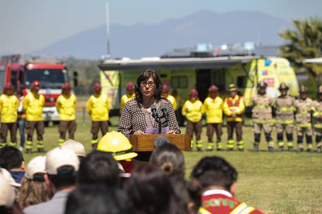 Santiago, October 06, 2025 The President of the Republic, Gabriel Boric Font, heads the launching of the Action Plan 2025 2026 for the prevention, mitigation and control of forest fires Diego Martin Aton Chile, Aton 1050731 jpeg Copyright: DiegoxMartin
