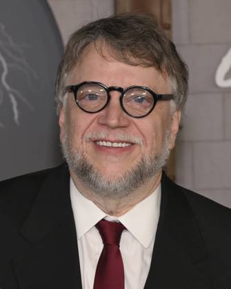 October 6, 2025, Los Angeles, California, USA: Mexican filmmaker, author, and artist GUILLERMO DEL TORO attends Los Angeles red carpet premiere of Netflix s Frankenstein Los Angeles USA - ZUMAb173 20251006_aap_b173_241 Copyright: xBillyxBennightx