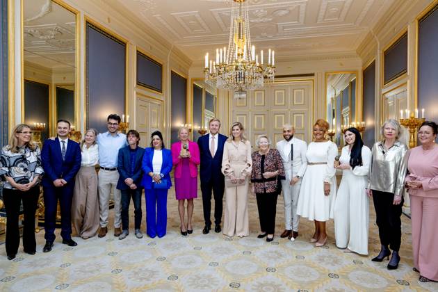 09-10-2025 Palace Queen Maxima, with King Willem-Alexander and Princess Beatrix, attended the 2025 Appeltjes van Oranje (Apples of Orange) awards at palace Noordeinde in The Hague. Winners are Straatconsultaat, Pro Bista and Takecarebnb  Copyright: xPPEx