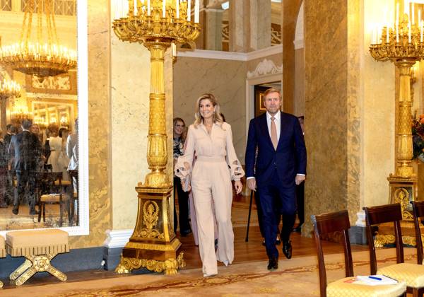 09-10-2025 Palace Queen Maxima, with King Willem-Alexander, attended the 2025 Appeltjes van Oranje (Apples of Orange) awards at palace Noordeinde in The Hague. Â  Copyright: xPPEx