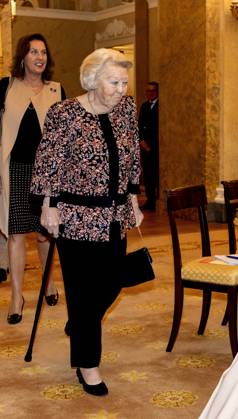 09-10-2025 Palace Princess Beatrix, attended the 2025 Appeltjes van Oranje (Apples of Orange) awards at palace Noordeinde in The Hague. Â Copyright: xPPEx