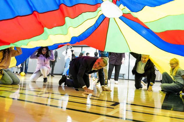 October 10, 2025, Ottawa, On, CAN: Prime Minister Mark Carney and Minister of Finance and National Revenue Francois-Philippe Champagne join children in a parachute game at a community centre, before participating in an announcement in Ottawa, on Friday, Oct. 10, 2025. Ottawa CAN - ZUMAc35_ 20251010_zaf_c35_005 Copyright: xJustinxTangx