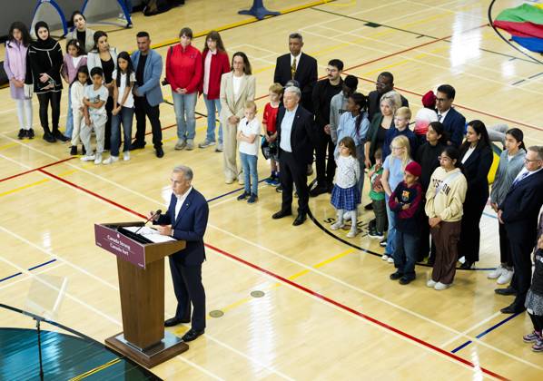 October 10, 2025, Ottawa, On, CAN: Prime Minister Mark Carney participates in an announcement at a community centre in Ottawa, on Friday, Oct. 10, 2025. Ottawa CAN - ZUMAc35_ 20251010_zaf_c35_023 Copyright: xJustinxTangx