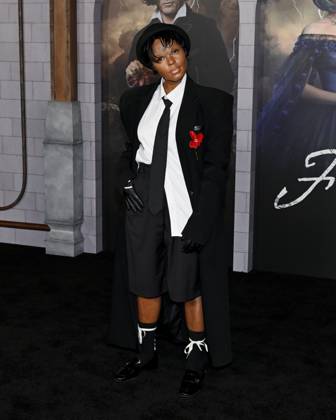 October 6, 2025, Los Angeles, California, USA: Grammy-nominated singer, rapper, songwriter, producer, and actress JANELLE MONAE attends the Los Angeles red carpet premiere of Netflix s Frankenstein Los Angeles USA - ZUMAb173 20251006_aap_b173_313 Copyright: xBillyxBennightx