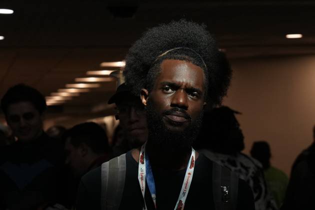 October 10, 2025, New York, New York, USA: A man in cosplay at the New York Comic Con at the Jacob K. Javits Convention Center on October 10, 2025 in New York. New York USA - ZUMAb148 20251010_zap_b148_024 Copyright: xBryanxSmithx