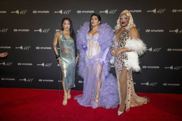 October 10, 2025, New York, New York, United States: (L-R) Dahlia Sin, Aja and Kandy Muse attend GLAAD s 40th Anniversary Gala at Cipriani 25 Broadway in New York City. New York United States - ZUMAs197 20251010_aaa_s197_549 Copyright: xRonxAdarx