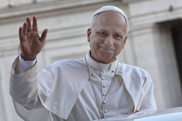 October 11, 2025. Vatican City - POPE LEO XIV during the Marian Vigil of Our Lady of Fatima in Peter s Square at the Vatican. EvandroInetti_via ZUMA Wire Vatican City State - ZUMAi15_ 20251011_zaf_i15_076 Copyright: xEvandroxInettix