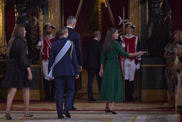 October 12, 2025, Madrid, Madrid, Spain: KING FELIPE VI of Spain and QUEEN LETIZIA of Spain CROWN PRINCESS LEONOR of Spain and PRINCESS SOFIA of Spain attend a reception during the National Day at the Royal Palace Madrid Spain - ZUMAc260 20251012_zep_c260_005 Copyright: xMikexChicorrox