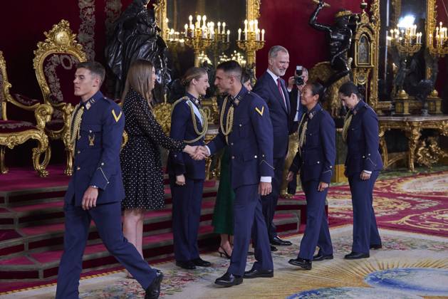 October 12, 2025, Madrid, Madrid, Spain: KING FELIPE VI of Spain and QUEEN LETIZIA of Spain CROWN PRINCESS LEONOR of Spain and PRINCESS SOFIA of Spain attend a reception during the National Day at the Royal Palace Madrid Spain - ZUMAc260 20251012_zep_c260_027 Copyright: xMikexChicorrox
